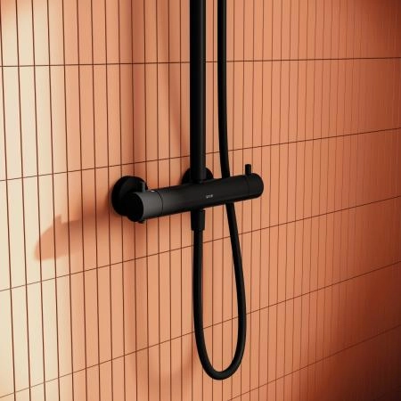 Душевая система VitrA Aquaheat A4720536EXP с термостатическим смесителем и ручным душем матовая черная латунь