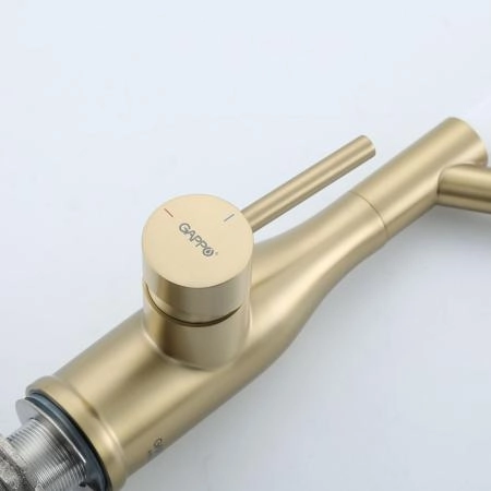 Смеситель GAPPO G4098-13 для кухни с гибким изливом, золотой сатин