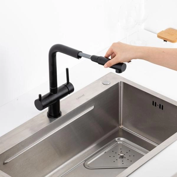 Смеситель GAPPO G4397-76 для кухни с выдвижным изливом и подключением фильтра, черный