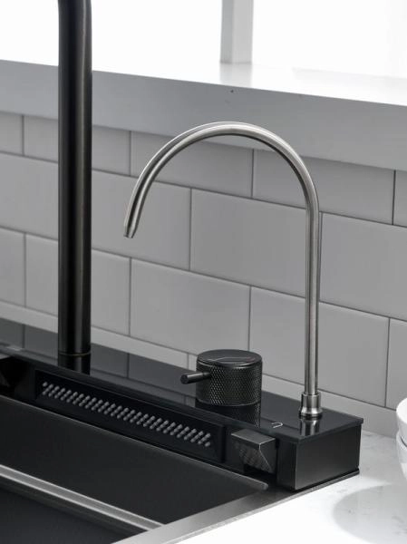 Мойка кухонная Esbano GEYSERUS-5 680х450х220 оружейная сталь PVD покрытие