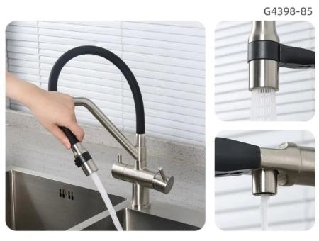 Смеситель Gappo G4398-85 для кухни с гибким изливом сатин/черный