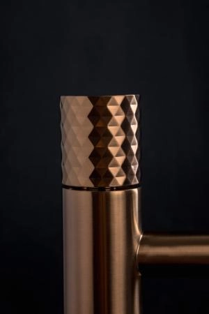Смеситель STICK Boheme для умыв. BRUSHED BRONZE DIAMOND 121-BRB