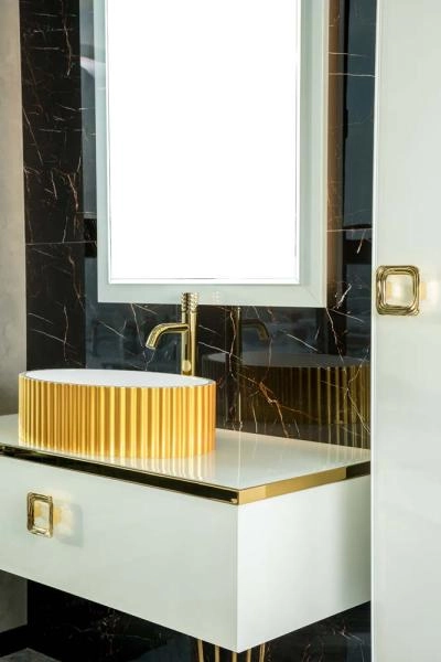 Зеркало Boheme Dolce Жемчужный белый 105x70см 567-W