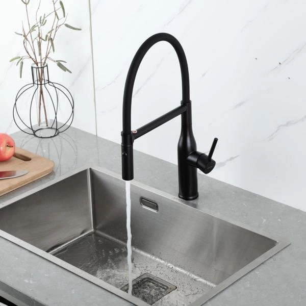 Смеситель GAPPO G4098-26 для кухни с гибким изливом, черный