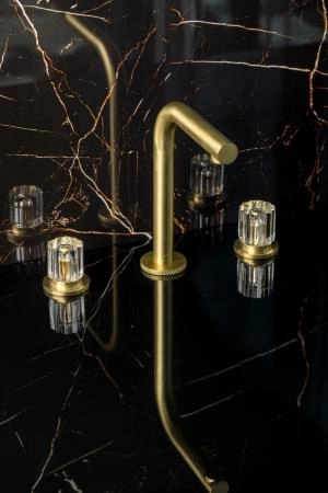 Смеситель на столешницу Boheme ELEGANTE на 3 отв. MAT GOLD 152-MG-EL
