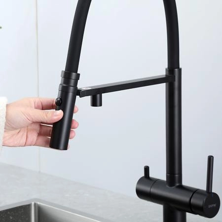 Смеситель GAPPO G4397-86 для кухни с гибким изливом и подключением фильтра, черный