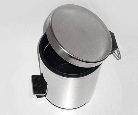 Ведро для мусора WasserKraft K-633 3 л с педалью хром
