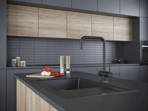 Смеситель для кухни Paulmark Wetter антрацит We213030-401, под фильтр