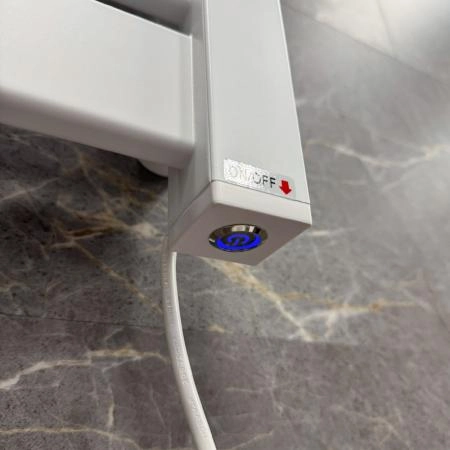 Полотенцесушитель FIXSEN HI-TECH FX-7500W 800х500, электрический белый