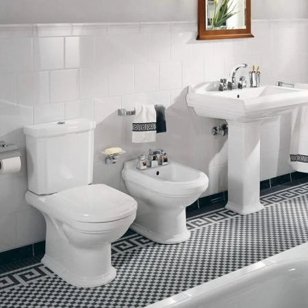 Villeroy&Boch Hommage Сиденье с крышкой для унитаза, SoftClose, цвет: белый/нержавеющая сталь