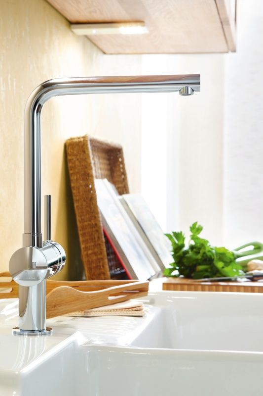 Смеситель для кухни grohe minta с выдвижным l изливом хром 32168000