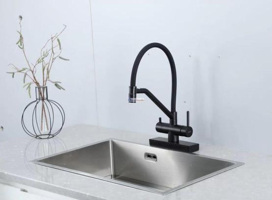 Смеситель для кухни Gappo G4098-6 с водопадом черный матовый