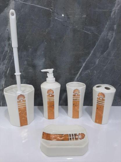 Набор аксессуаров для ванной керамический 5 предметов RGW HW 60041