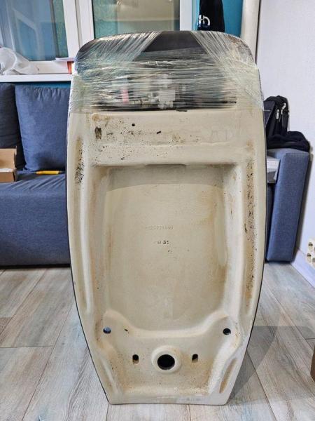 Писсуар сенсорный Gid Q9504bm подвесной выпуск горизонтальный Черный матовый