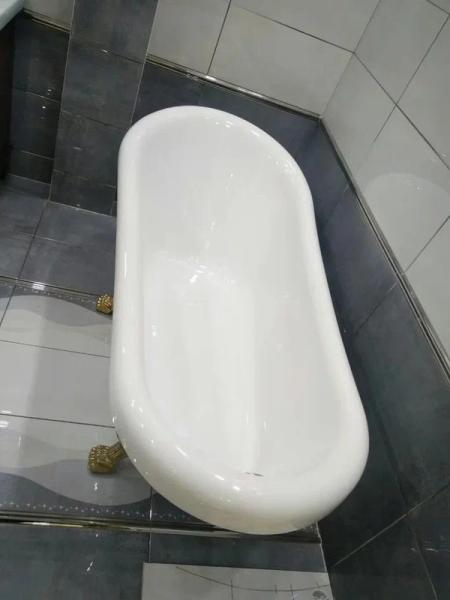 Ванна Cerutti Spa CLASSIC 150 акриловая отдельностоящая (1570x770x740) на львиных лапах (золото)