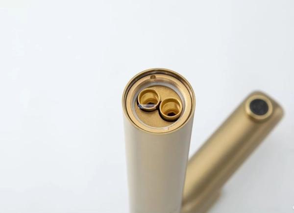 Смеситель для раковины Gappo G1048-32 высокий Сатин золотой