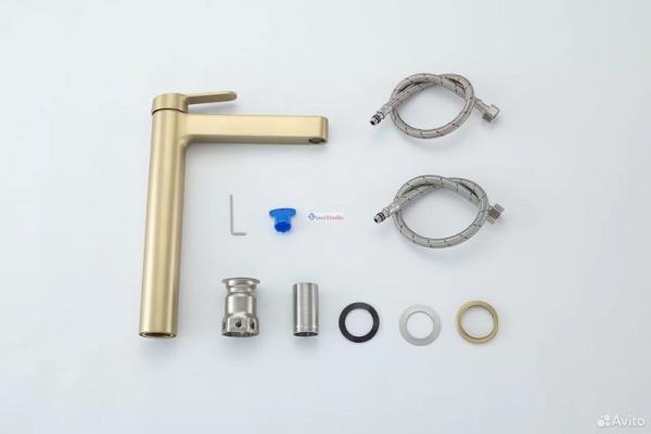 Смеситель для раковины высокий Gappo G1099-83 сатин золотой