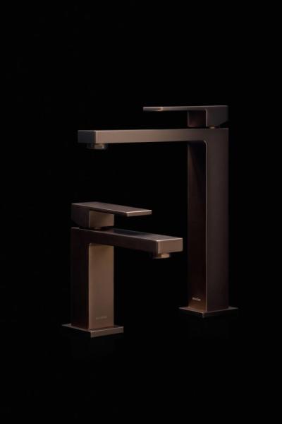 Cмеситель для умывальника Boheme Qubic Brushed Bronze 471-BRB