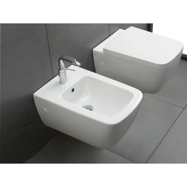 Унитаз Hatria FusionQ YXWY безободковый подвесной