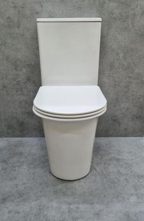 Унитаз Ceramalux 1223A напольный безбодковый с бачком ( GEBERIT ) сиденье микролифт, белый