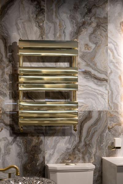 Полотенцесушитель электрический Boheme Venturo 721-G 500х898 Gold