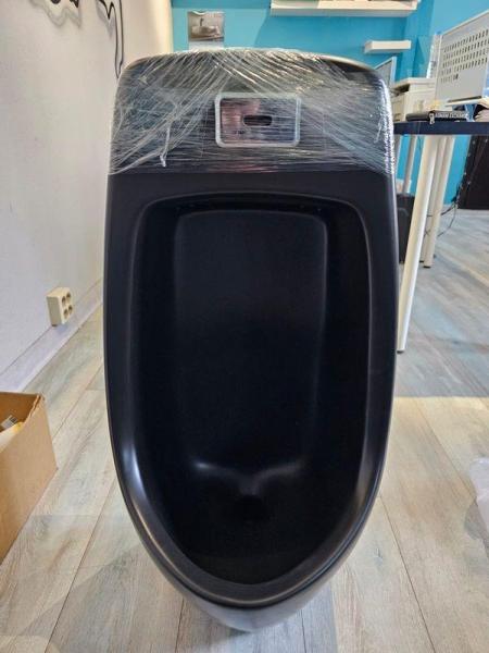 Писсуар сенсорный Gid Q9504bm подвесной выпуск горизонтальный Черный матовый