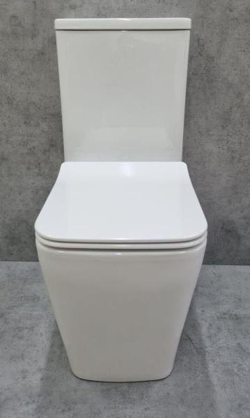 Унитаз Ceramalux K2170-1 безбодковый напольный с бачком сиденье микролифт 640*370*805, белый