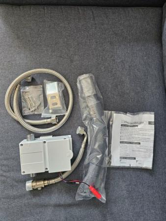 Писсуар сенсорный Gid Q9507 подвесной выпуск горизонтальный Белый