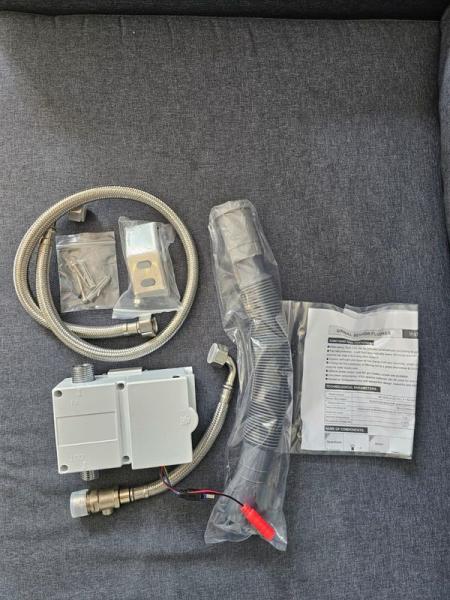 Писсуар сенсорный Gid Q9507 подвесной выпуск горизонтальный Белый