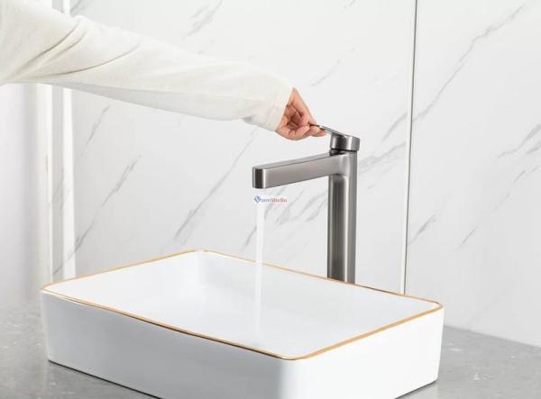 Смеситель Gappo G1099-89 высокий для раковины Оружейная сталь