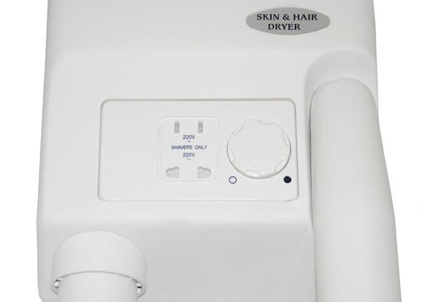 Фен настенный со шлангом G-teq 8721 11.03 белый